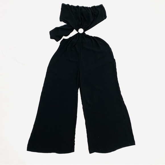 NWOT VICI Dolled Up Wide Leg Open Back Cut Out Strapless Black Jumpsuit - Picture 2 of 8